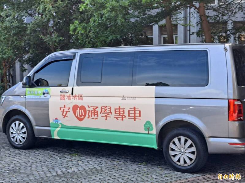 竹市建華國中代班司機酒駕交通車肇事 18學生步行到校