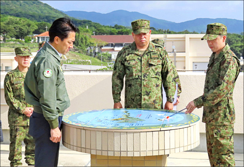 中國批飛彈部署 小泉：強化西南防衛刻不容緩