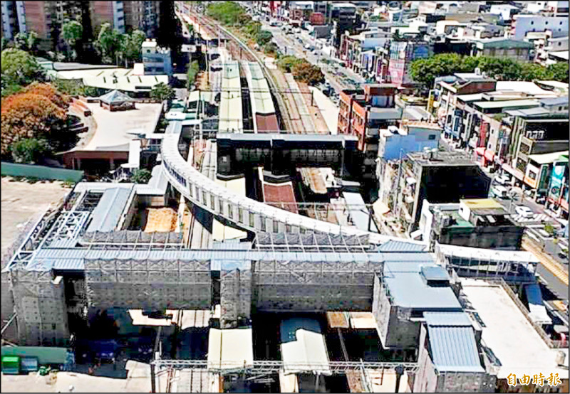 內壢車站地下化 新跨站天橋12/20啟用