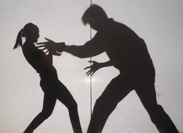 17年前遭親人強制猥褻 被害女子隱忍成年後提告  姨丈被判刑