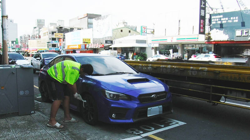 欠稅費罰鍰拖延6年不理 愛車遭拖吊查封急忙繳清