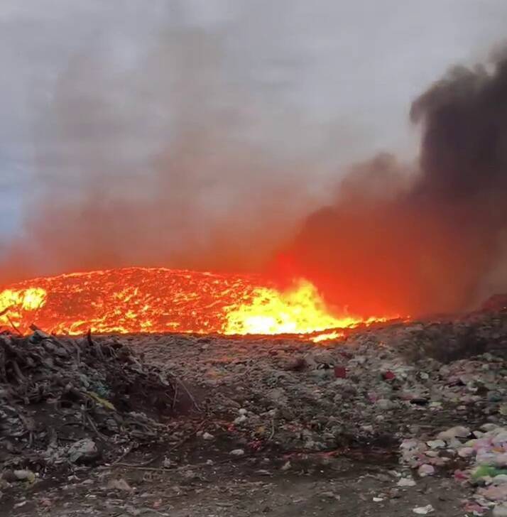 花蓮市垃圾場又傳火警 東北風助長火勢