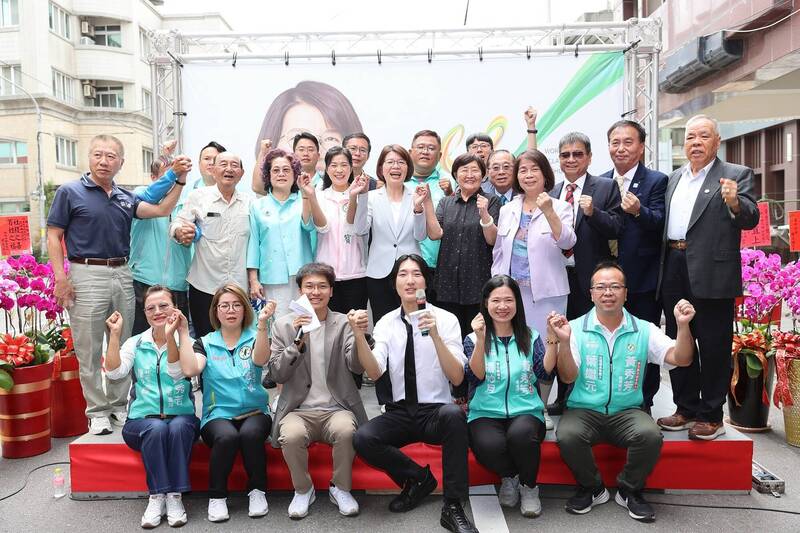 造勢場場到!民進黨彰化縣長4人「類初選」 2議員都有交情不表態