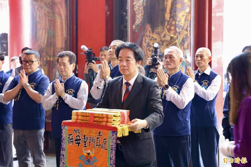 賴清德台南論國事開放鄉親「質詢」 現場只有「她」不行