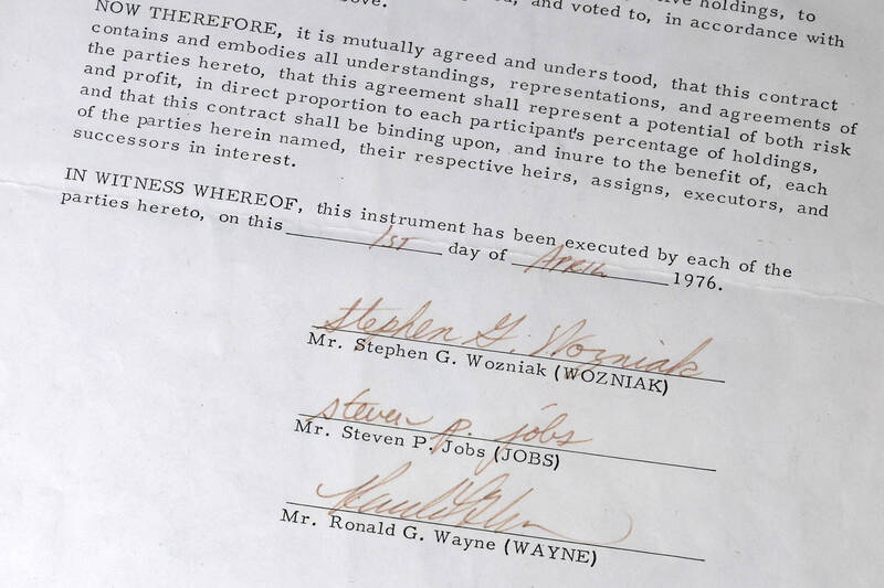 3頁文件價值估1.2億元！賈伯斯親簽蘋果公司創立協議將拍賣