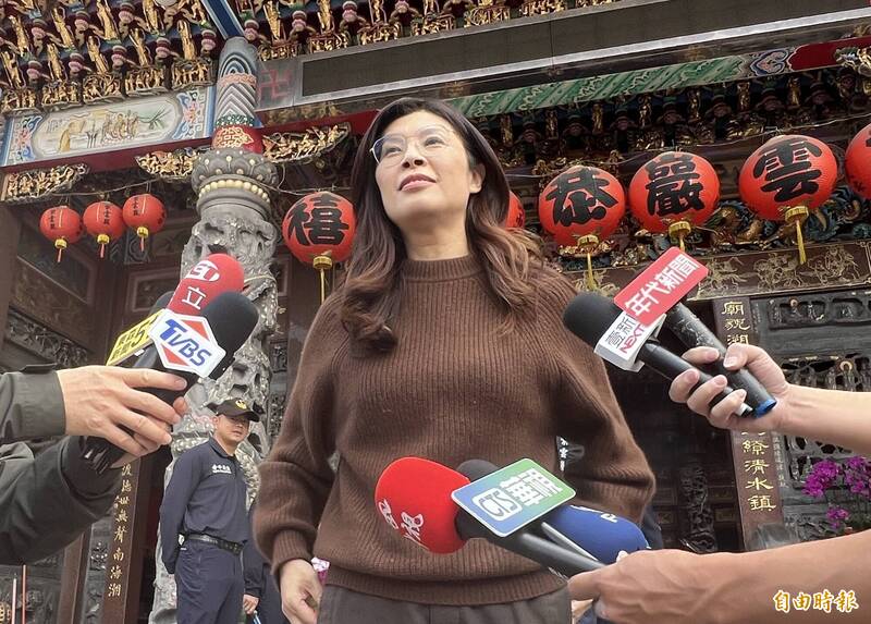 漏網鏡頭》被問6+2縣市長提名時程  鄭麗文愣住傻笑