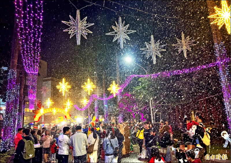 屏東聖誕節 夢幻燈飾點亮南國浪漫