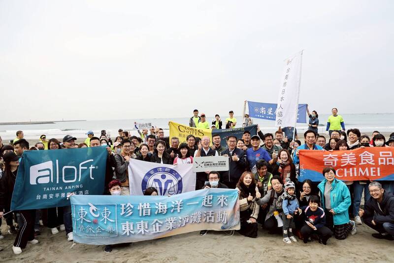 垃圾變少、友情加深!漁光島台日淨灘