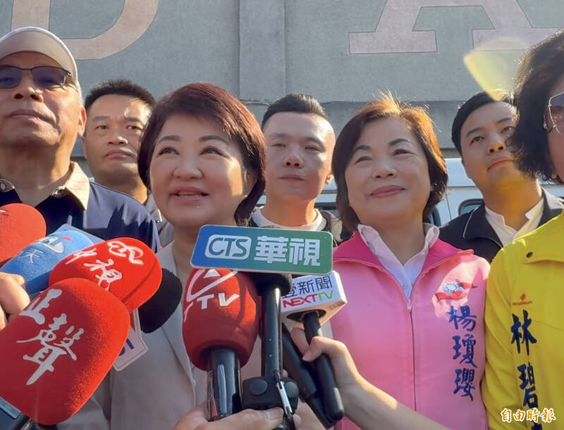 楊瓊瓔宣布參選台中市長 盧秀燕喊加油