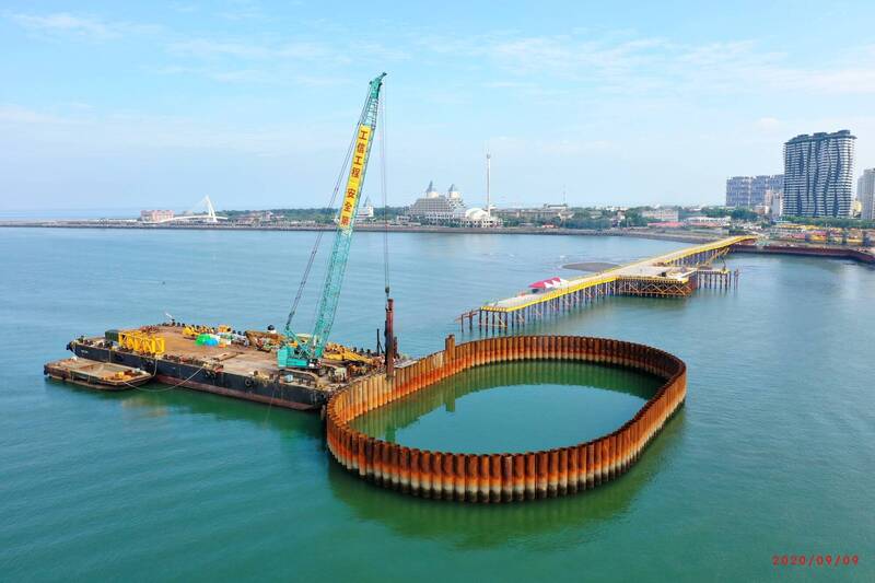 新北市府頻蹭淡江大橋政績 公路局推「建造秘辛」打臉