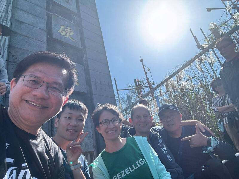 陪同歐洲使節登「硬漢嶺」 林佳龍曝被副總統蕭美琴「海放」