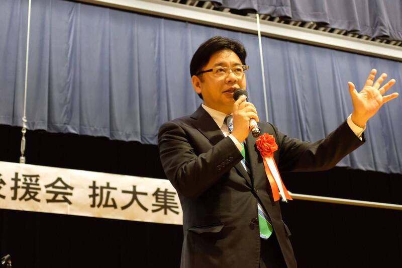 日本厚勞大臣陷風暴！政治資金撥給小酒館