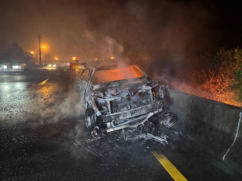 7旬翁騎機車國1逆向撞車身亡 家屬稱有高血壓失智病史