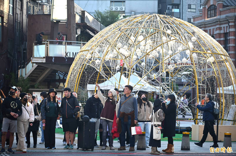 週一北東部短暫雨 留心日夜溫差
