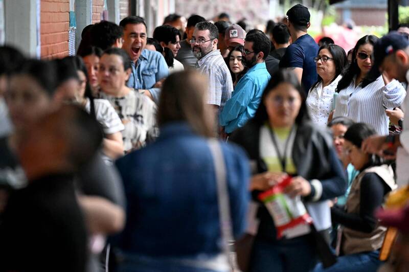 川普威脅言論籠罩下 宏都拉斯總統大選登場