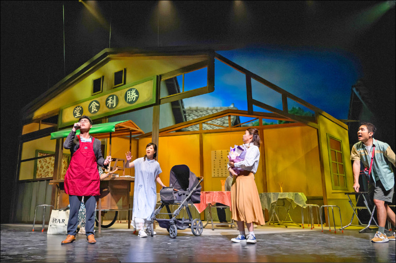 恆春民謠文化中心首演 勝利食堂爆滿