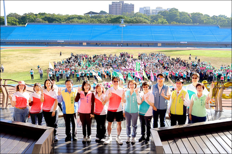 爭取民進黨彰縣長提名 4人端福利政見