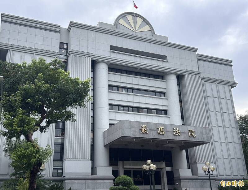 噁男假地下匯兌逼口交錄影 和解換輕判3年8月確定入獄