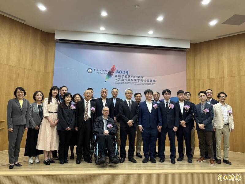 下一個諾貝爾獎得主？中研院今表揚6位年輕優秀學者