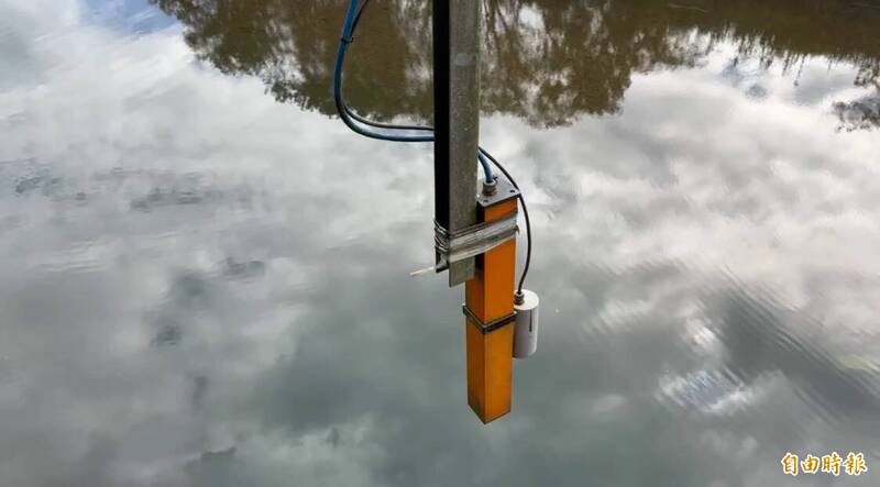 自來水飄油味基市府稱「油膜偵測器」故障肇禍 台水澄清:非事實