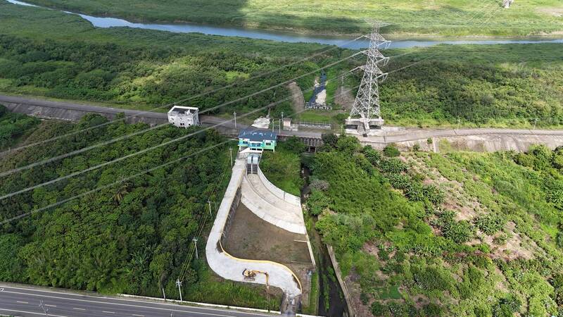 台南運用無人機輔助水域治理  空拍監測守護排水沙洲