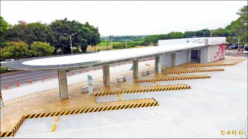 癮君子注意！ 嘉義縣新增3處轉運站候車亭禁菸