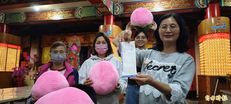 水官大帝聖誕 台南白河三官寶殿創新水籤祈福