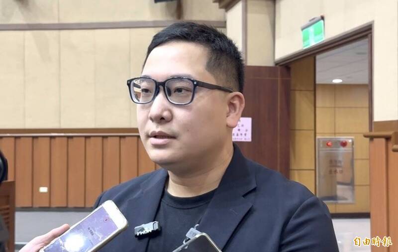 基隆自來水污染追凶 環保局：採集可疑車輛、沿岸工廠樣本送SGS比對