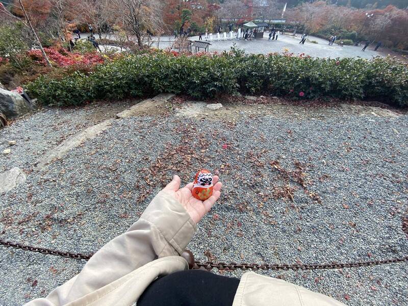 中國人破壞勝尾寺「台灣達摩陣」旅客齊心復原後又消失