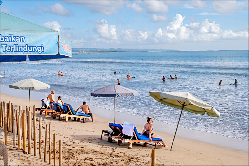 中英對照讀新聞》Australia probes how Bali body returned home without heart 澳洲調查為何從峇里島運回的遺體少了心臟