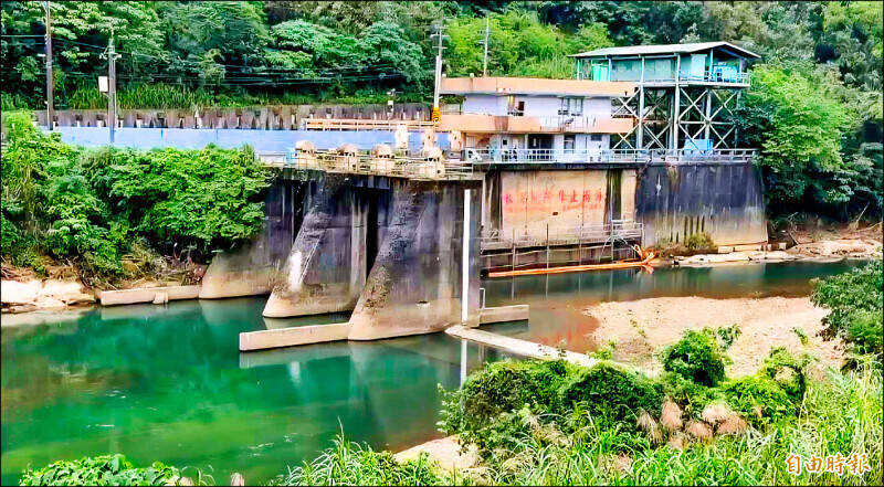 抓到了？基隆自來水遭污染 環境部：國光客運保修廠涉嫌重大