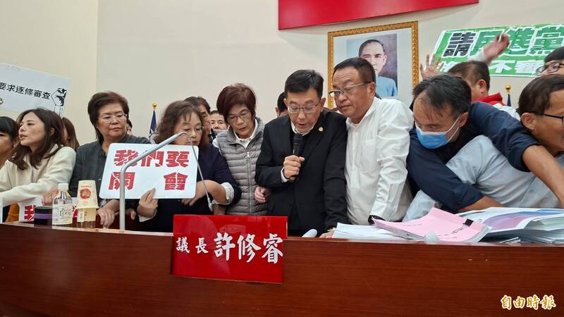 新竹市議會「包裹表決」通過明年度總預算 民進黨團緊急函釋內政部