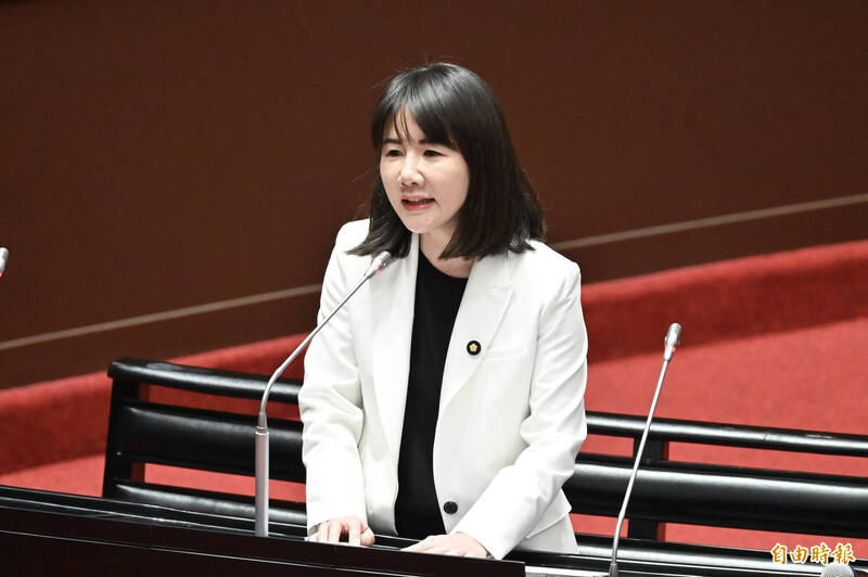 民進黨彰化縣長「類初選」民調唯一假想敵 謝衣鳯說話了