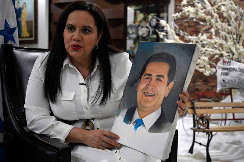 獲川普特赦 宏國前總統葉南德茲暫不打算返國