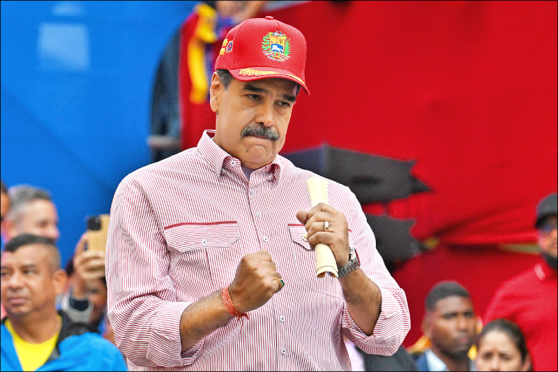 超怕被斬首下台 馬杜羅增派保鑣