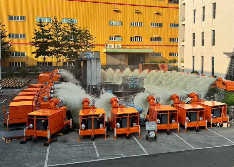 防汛能量升級 南市採購60台移動式抽水機到位