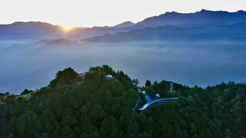 迎接2026元旦曙光 阿里山林鐵觀日列車12/10起預售