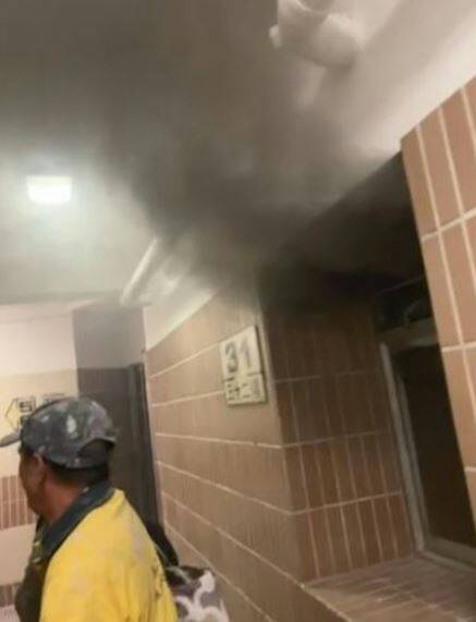 宏福苑罹難女工拍最後畫面! 濃煙灌走廊變「死亡通道」慌叫快走