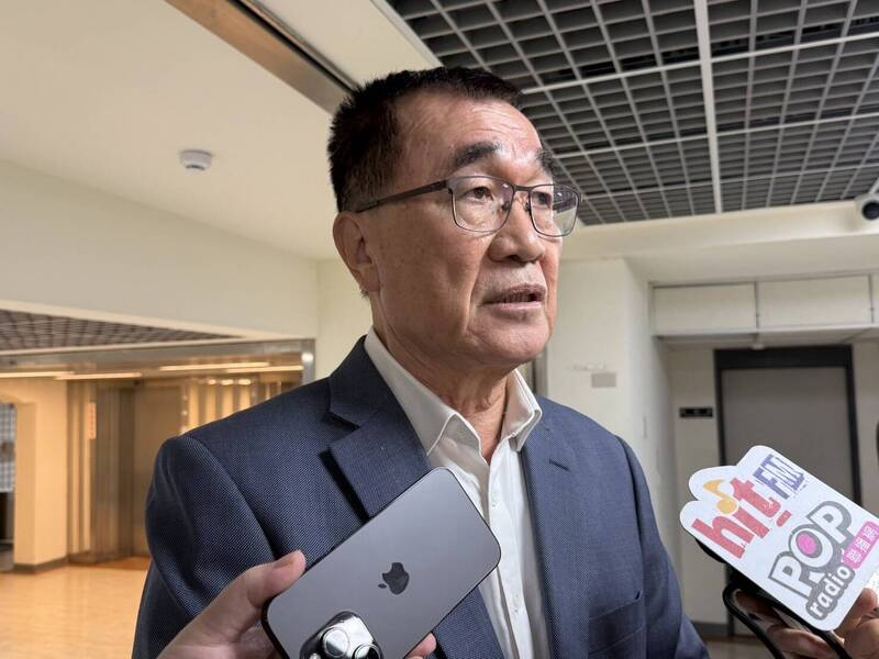 否認已籌組競選團隊  李四川：團隊就是400萬市民