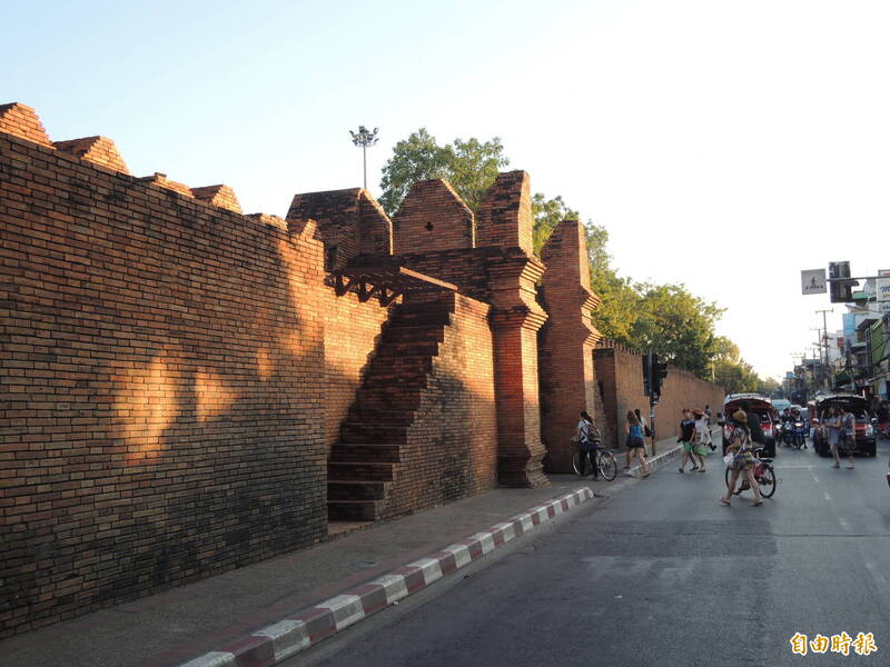 包機+2!台中飛航泰國北方玫瑰、越南蜜月山城
