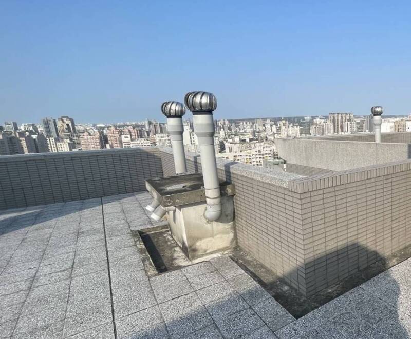 逢甲商圈驚悚一幕！兒衝上頂樓找父親  低頭嚇見「倒臥2樓鄰居露台」身亡