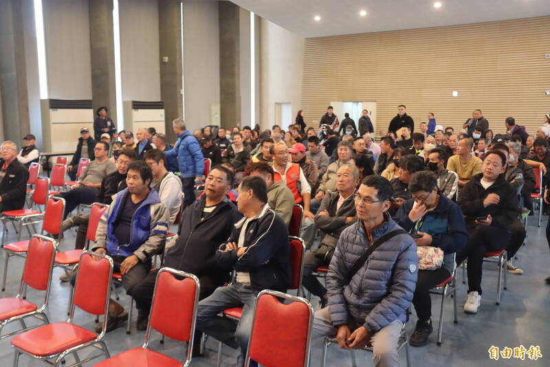 黑豬農抗議禁用廚餘養豬 決議停收廚餘至12月底