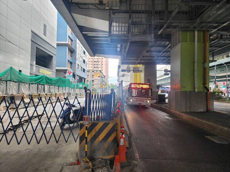 被控無故不施工 新埔民生地下道包商喊冤將提告：新北捷運局欠款不給