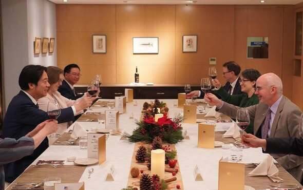 谷立言秀照和賴清德、蕭美琴餐敘 強調美對台承諾堅若磐石