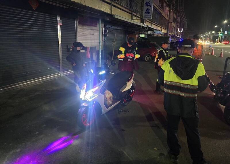 台1線台南段攔檢改裝車 不合格率超過5成