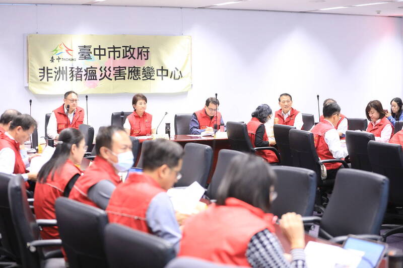 確切掌握出入記錄  中市12/8啟動豬場人員QR Code實名制