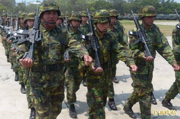 被兵變44年竟成「紙上老爸」! 申請低收老人補助才知多了3子女