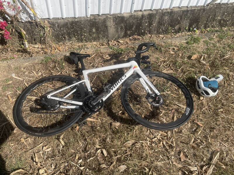 貴森森！139線30萬元自行車慘摔 騎士鎖骨斷裂送醫