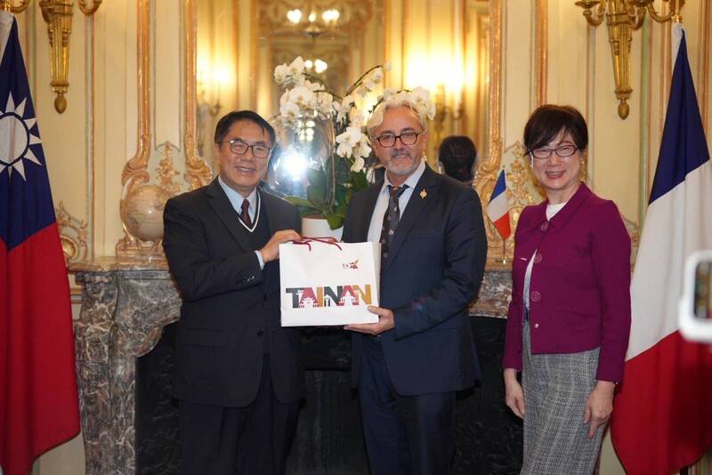 台南打進法國國會 黃偉哲攜綠能成果、芭樂魅力征服友台議員