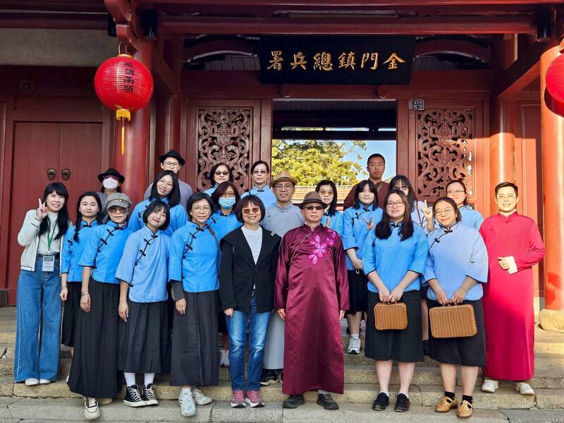 換裝逛金門老街 百大文化基地玩出新風華